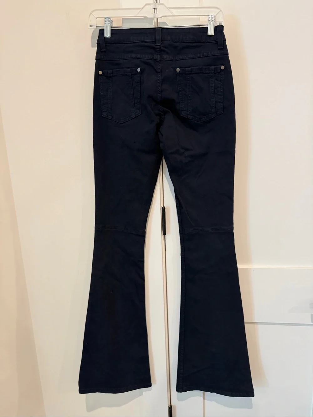 Alice + Olivia Navy High-Rise Navy Flare Jeans NWT Size 27 Denim Luxury Y2K 70's